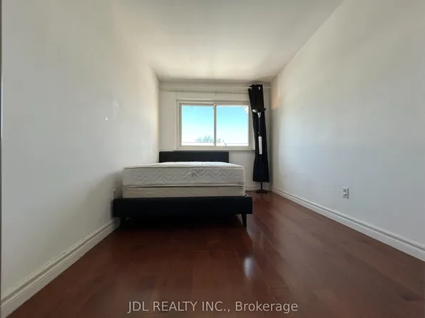 2451 Bridletowne Cir #17, Toronto, ON M1W 2Y4