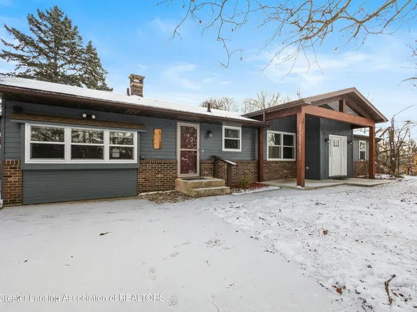 13840 N River Hwy, Grand Ledge, MI 48837