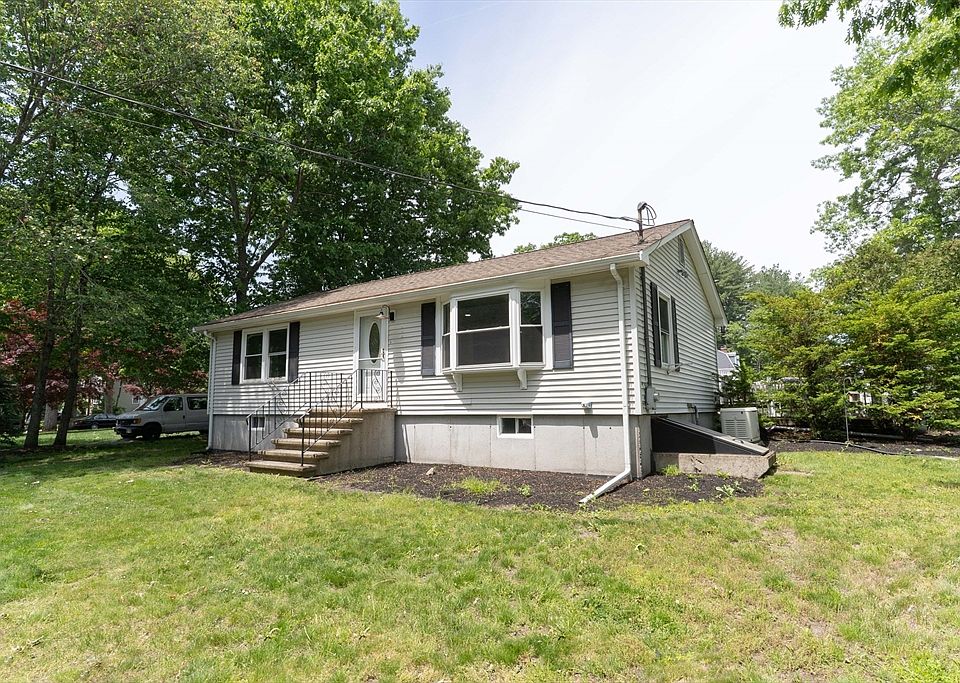 1st image of 70 McDonald Rd