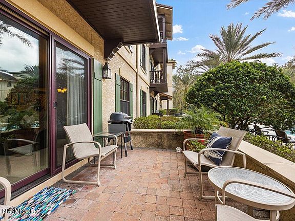 4th image of 955 REGISTRY Boulevard #106
