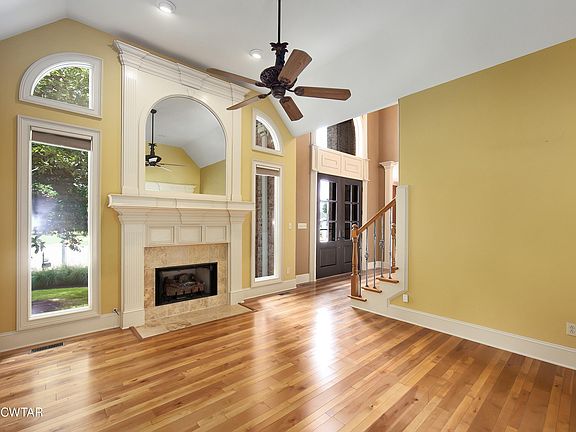 4th image of 72 Abbey Pl
