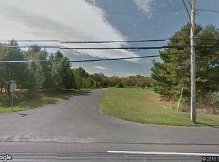 19 Creekside Dr, Warminster, PA