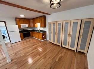 1073 12th St, Oakland, CA 94607