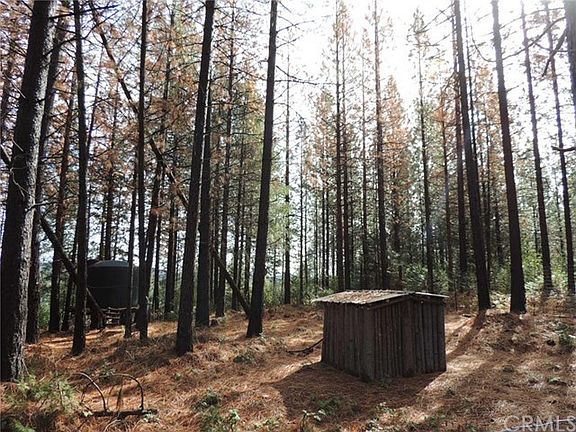 Pumphouse & Storage Tank