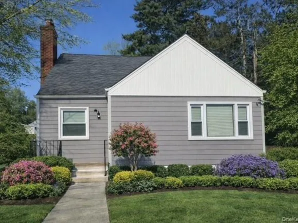 321 Oakford Street, West Hempstead, NY 11552