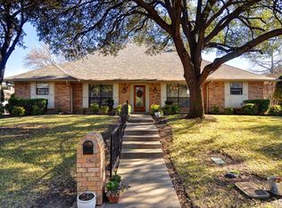 4217 Buttonwood Rd, Fort Worth, TX 76133