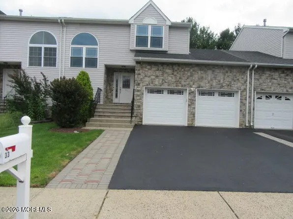 33 Barn Swallow Blvd, Marlboro, NJ 07746