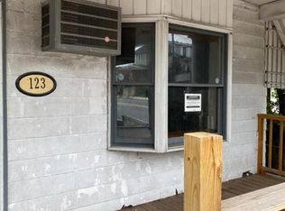 123 E Patterson St, Lansford, PA 18232