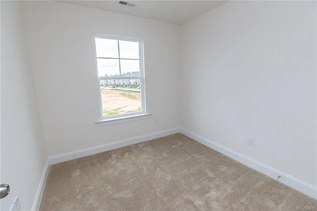 3rd level - Guest Bedroom 2