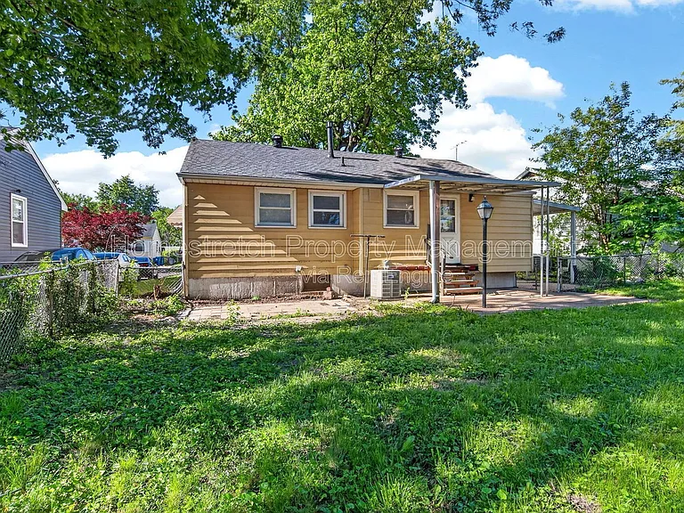 329 Midlothian Rd — Photo 5