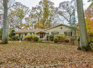 56 Blackbriar Dr, Colts Neck, NJ 07722