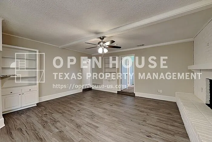 2137 Mountainview Dr — Photo 7