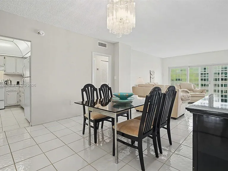 1980 S Ocean Dr #15A — Photo 3
