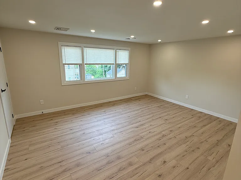 5 Whitman St #2 — Photo 7