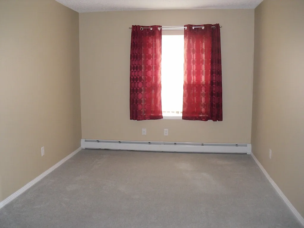 Building Photo - 9730 174th St NW #118
