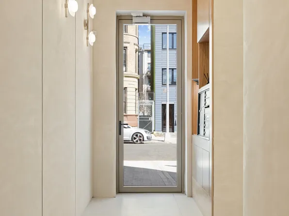 56 Quincy Street image 15 of 17