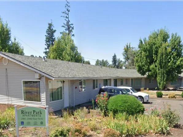 River Park Apartments, 2981 2999 River Rd N #2999, Salem, OR 97303