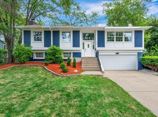 1014 S 4th Ave, Libertyville, IL