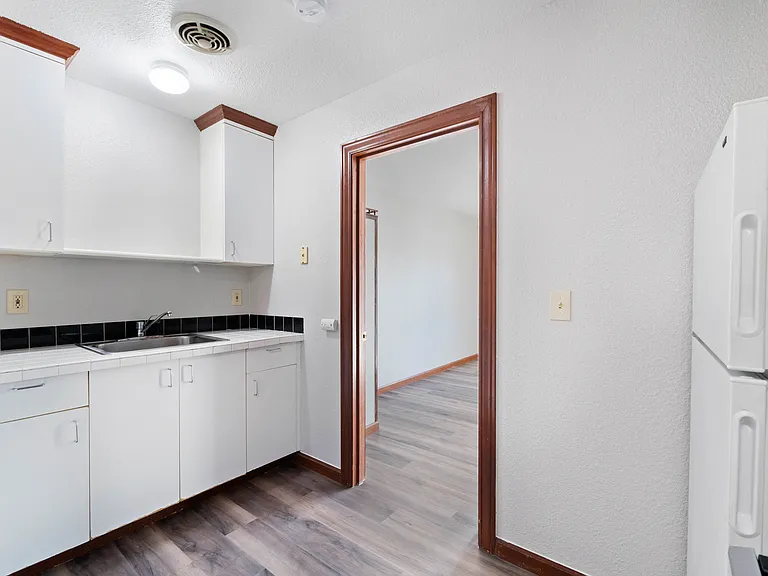 Garfield Street Apartments — Photo 57