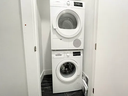 Rented by Bruma Realty LLC | media 3