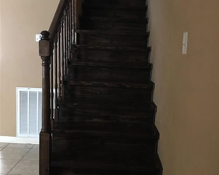 6111 Queensboro Dr #D — Photo 8