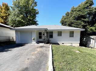 2101 N Albertha Ave, Springfield, MO 65803