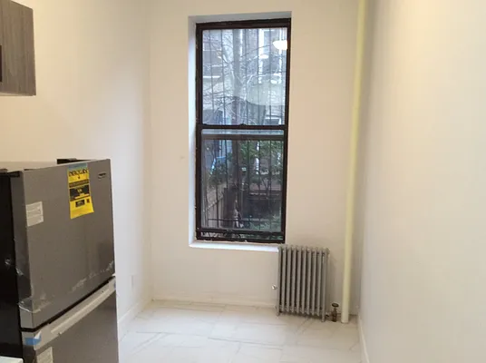 Rented by Peter Jacob, LREB | media 21