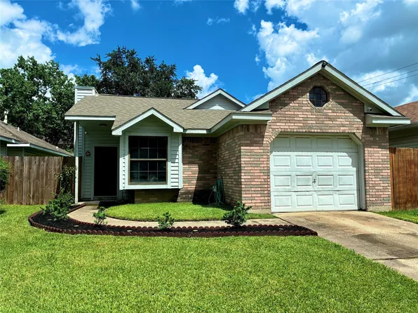 1106 Holbech Ln, Channelview, TX 77530