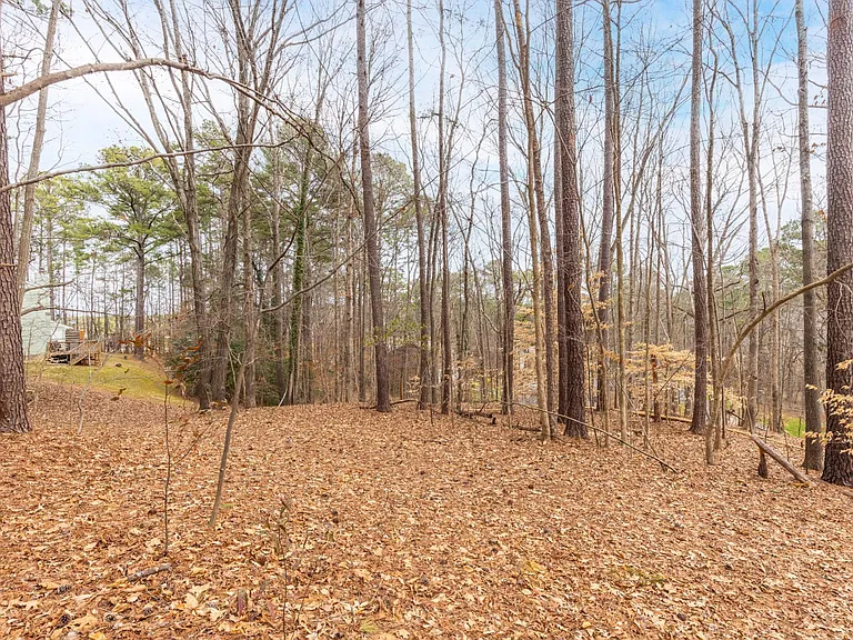 5702 Three Oaks Dr — Photo 28