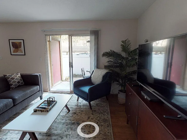 38536 Mary Ter — Photo 4