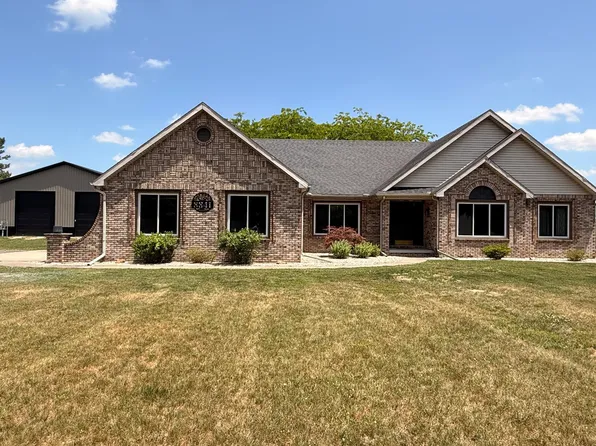 8841 Henry Lucas County Rd, Liberty Center, OH 43532