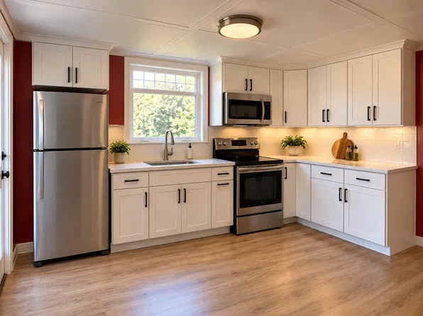 176 N Main St #4, Wallingford, CT 06492