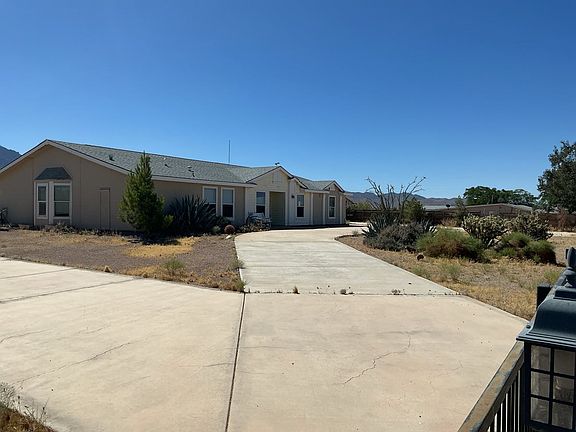 3rd image of 15580 N Garnet Dr