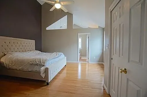 Brittania Cir — Photo 3