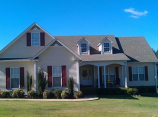 3017 Race Path Rd, Selmer, TN 38379