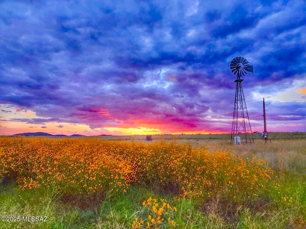 40 Omega Ln, Elgin, AZ 85611