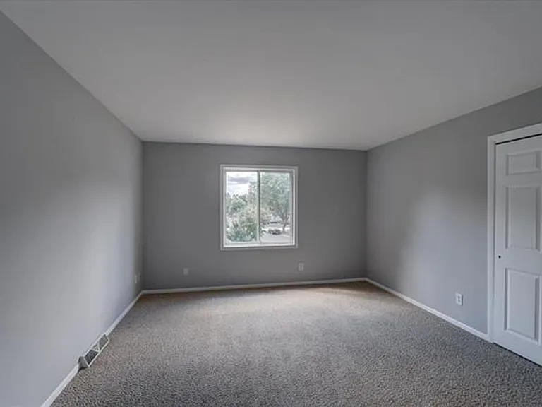 3909 Patrick Henry Way — Photo 33