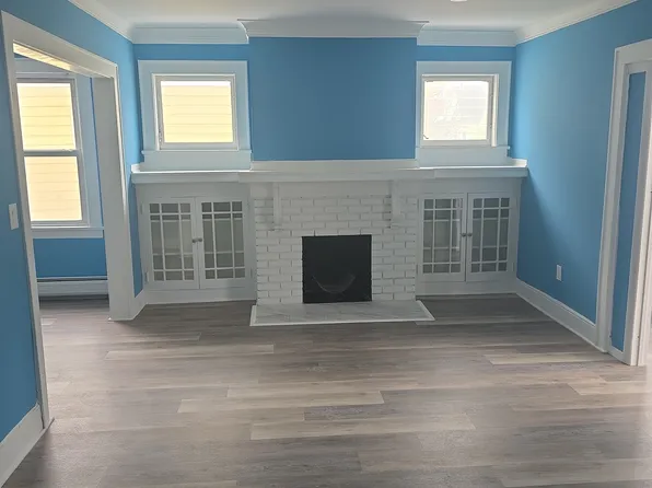 184 N Munn Ave, East Orange, NJ 07017