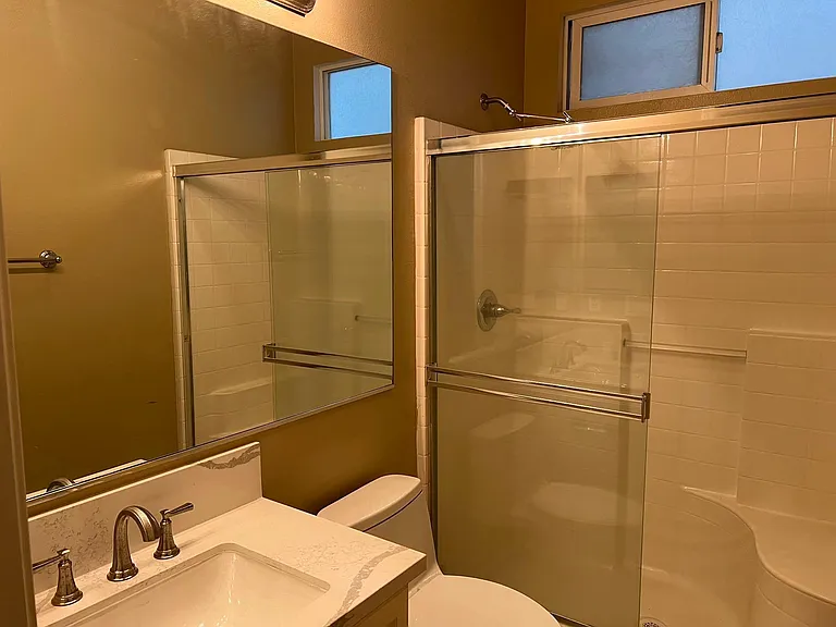 303 N Madera Privado — Photo 10