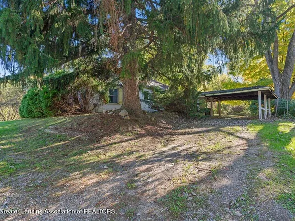 2561 Mount Hope Rd, Okemos, MI 48864