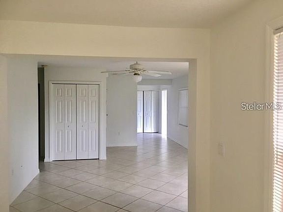 3rd image of 2211 Lakeshore Blvd