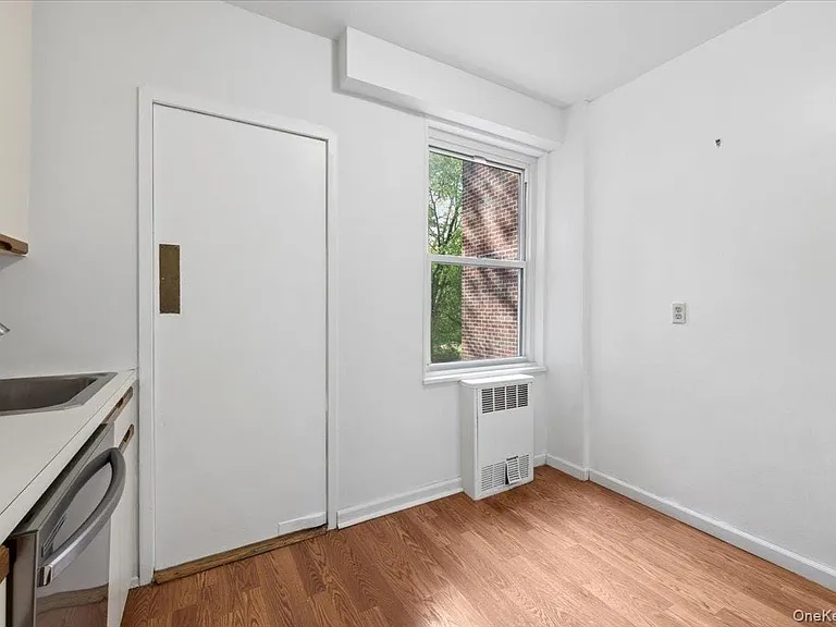 281 Garth Rd #C2H — Photo 26