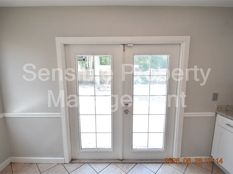 4414 W Wyoming Ave — Photo 6