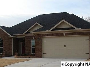 105 Canyon Dr, Madison, AL 35756