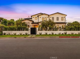 16252 Addison St, Encino, CA 91436