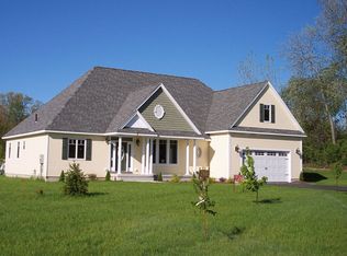 9 Apple Rd, South Hadley, MA 01075