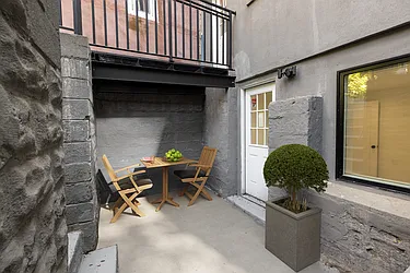 Rented by Brown Harris Stevens