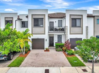 20510 NE 2nd Ct, Miami, FL 33179