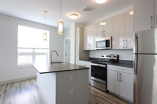 1st image of 161 Washington St #1324
