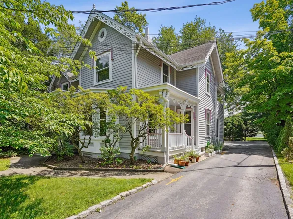 28 Franklin Pl, Summit, NJ 07901